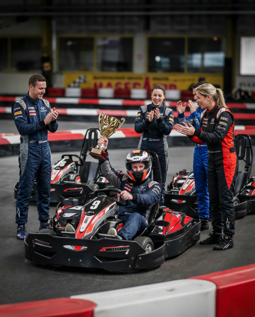 Firmencup Siegerehrung Kartrennen
